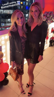 Samantha Ponder feet photo thumbnail