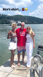 Samantha Ponder feet photo thumbnail