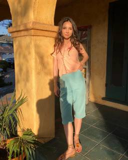 Samantha Robinson feet photo 6