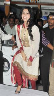 Samantha Ruth Prabhu feet photo thumbnail