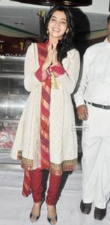 Samantha Ruth Prabhu feet photo thumbnail
