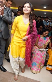 Samantha Ruth Prabhu feet photo thumbnail