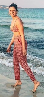 Samantha Ruth Prabhu feet photo thumbnail
