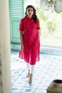 Samantha Ruth Prabhu feet photo thumbnail