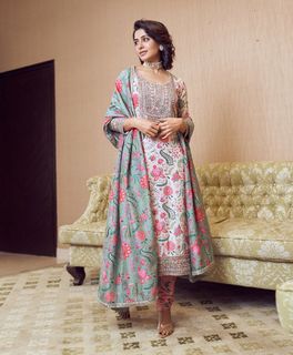 Samantha Ruth Prabhu feet photo thumbnail