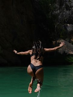 Samantha Siqueiros feet photo 1