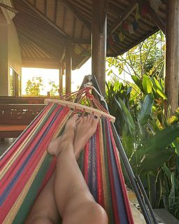 Samantha Walsh feet photo 2