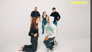 Samantha Walsh feet photo thumbnail