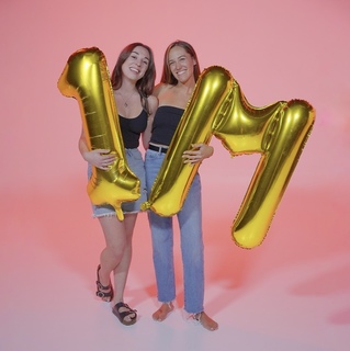 Samantha Walsh feet photo thumbnail