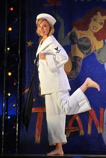 Samantha Womack feet photo thumbnail