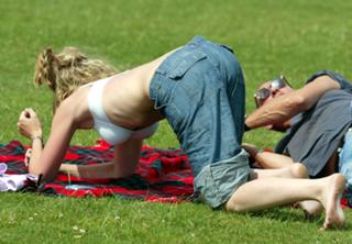 Samantha Womack feet photo thumbnail