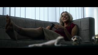 Samara Weaving feet photo thumbnail