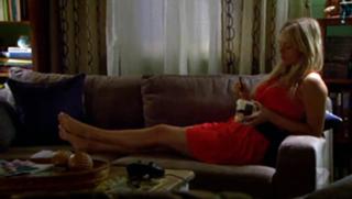 Samara Weaving feet photo thumbnail