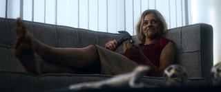 Samara Weaving feet photo thumbnail