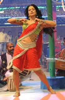 Sameera Reddy feet photo thumbnail