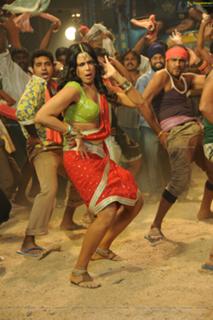 Sameera Reddy feet photo thumbnail