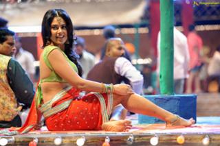 Sameera Reddy feet photo thumbnail