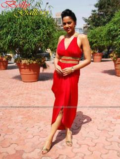 Sameera Reddy feet photo thumbnail