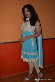 Sameera Reddy feet photo thumbnail