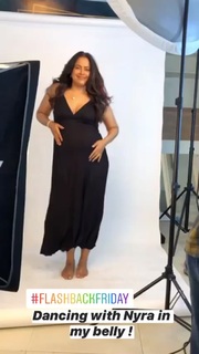 Sameera Reddy feet photo thumbnail