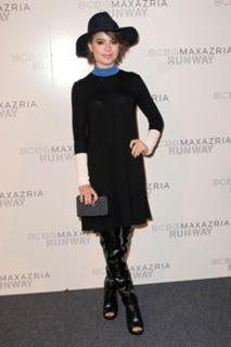 Sami Gayle feet photo thumbnail