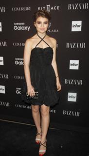 Sami Gayle feet photo thumbnail