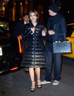 Sami Gayle feet photo thumbnail