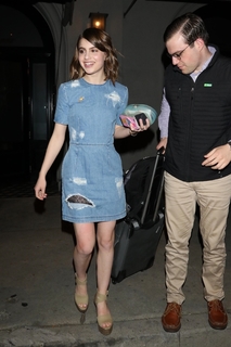 Sami Gayle feet photo thumbnail