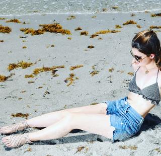 Sami Gayle feet photo thumbnail