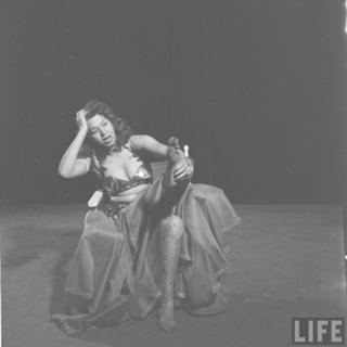 Samia Gamal feet photo 15