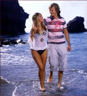 Samia Longchambon feet photo thumbnail