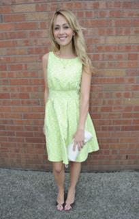 Samia Longchambon feet photo thumbnail