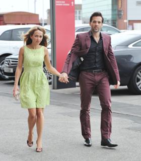 Samia Longchambon feet photo thumbnail