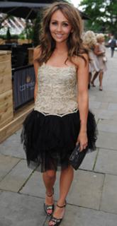 Samia Longchambon feet photo thumbnail