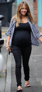 Samia Longchambon feet photo thumbnail