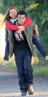 Samia Longchambon feet photo thumbnail