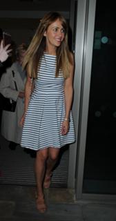 Samia Longchambon feet photo thumbnail