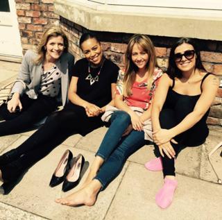 Samia Longchambon feet photo thumbnail