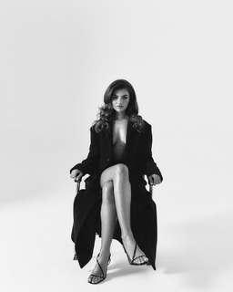 Samie Elishi feet photo 1