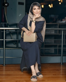 Samira Hassanpour feet photo 16