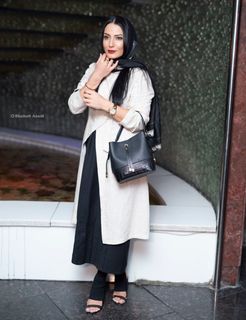 Samira Hassanpour feet photo 8