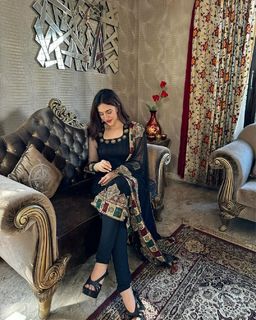 Samreen Kaur feet photo 18