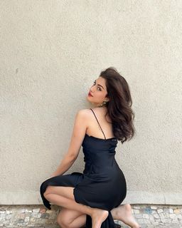 Samreen Kaur feet photo 12
