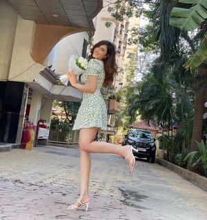Samreen Kaur feet photo 9