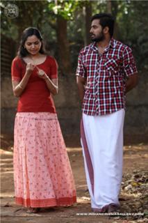 Samvrutha Sunil feet photo 1