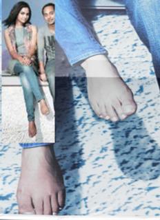 Samvrutha Sunil feet photo 5