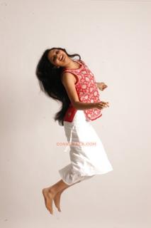 Samvrutha Sunil feet photo 4