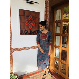 Samyuktha Menon feet photo thumbnail