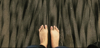Samyuktha Menon feet photo thumbnail