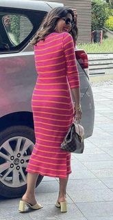 Samyuktha Menon feet photo thumbnail